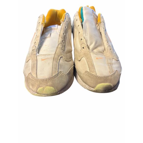 Women's Nike Air Max Dawn Sneakers in White/Orange- FAIR CONDITION, size 5 - Picture 9 of 9